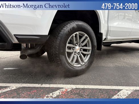 Used 2024 Chevrolet Colorado LT w/ LT Convenience Package III image 36