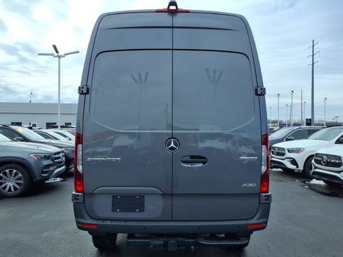 New 2026 Mercedes-Benz Sprinter 144 Cargo image 7