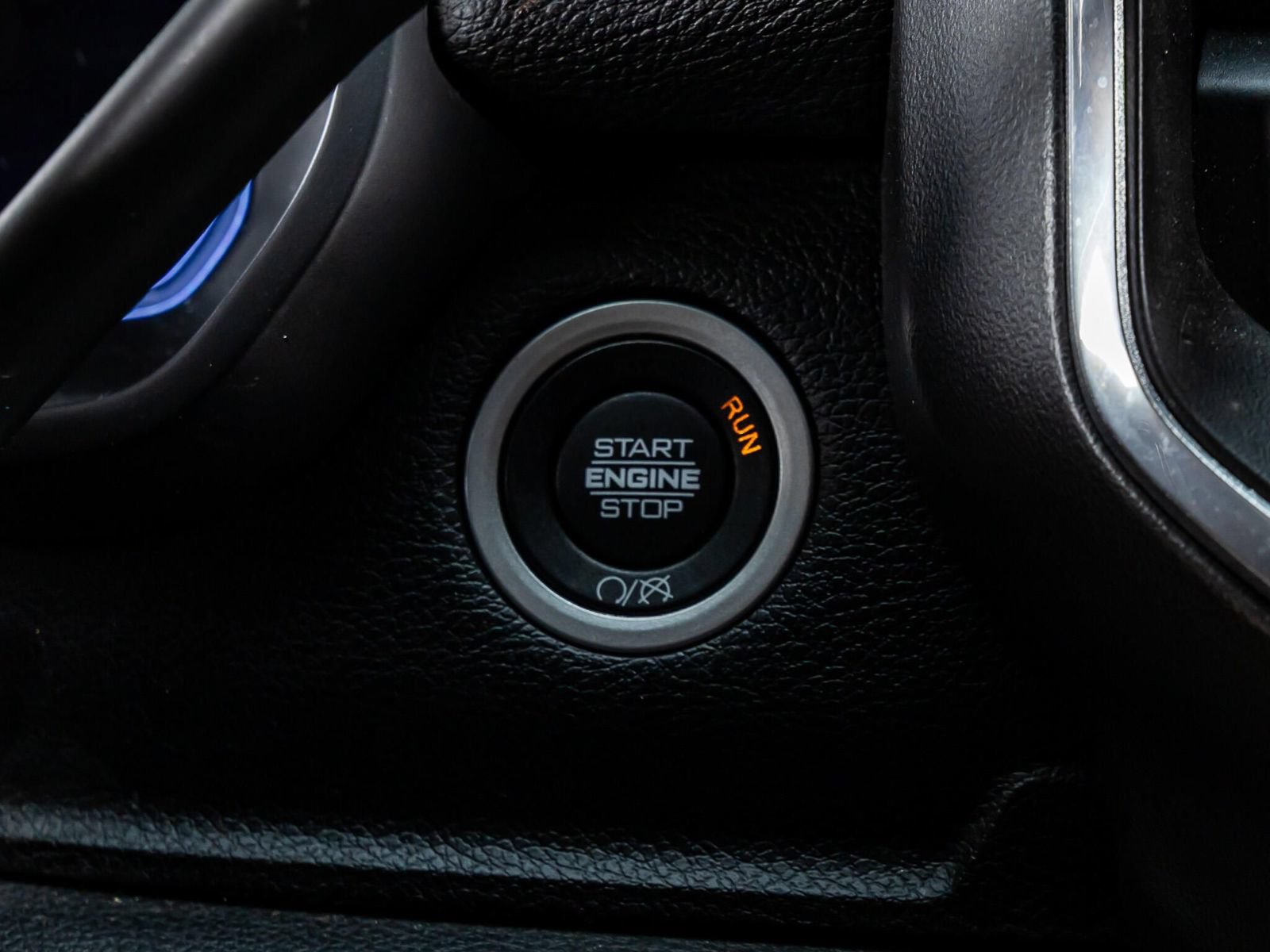 Used 2024 RAM 2500 Laramie w/ Night Edition AWD/4WD image 25