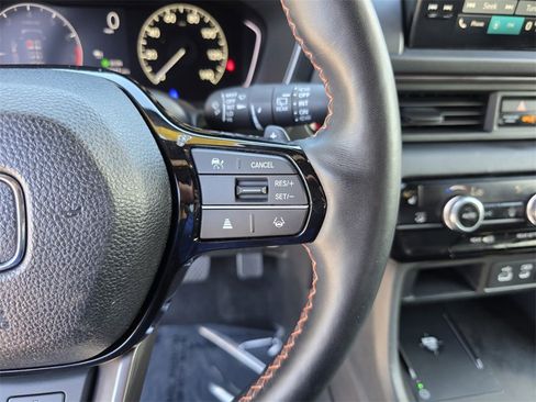 Used 2023 Honda Pilot TrailSport image 24