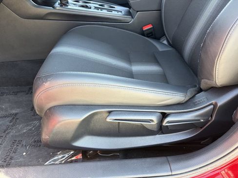 Certified 2025 Honda Civic Sport image 18