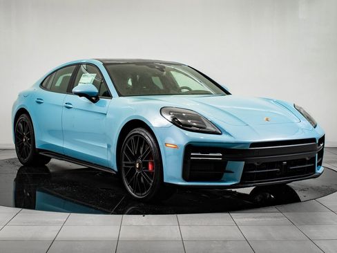 New 2026 Porsche Panamera GTS image 10