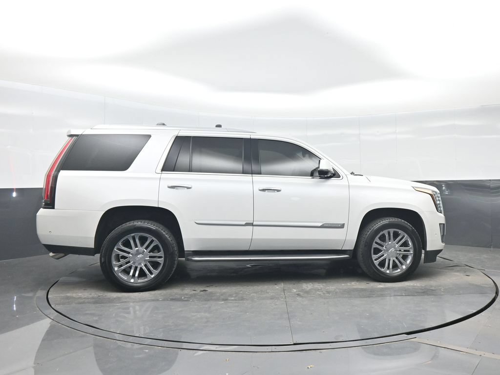 Used 2019 Cadillac Escalade 2WD image 7