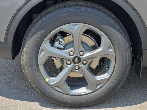 New 2025 Ford Escape ST-Line w/ Tech Pack #1 image 7