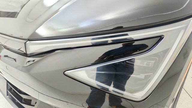 Used 2025 Kia EV6 Wind AWD/4WD image 24