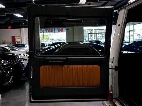 Used 2011 Mercedes-Benz G 55 AMG 4MATIC image 72