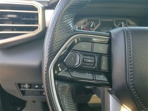 Used 2022 Toyota Tundra Limited image 12