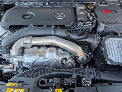 New 2026 Mercedes-Benz GLB 250 4MATIC image 17