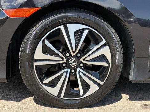 Used 2016 Honda Civic EX-T image 11