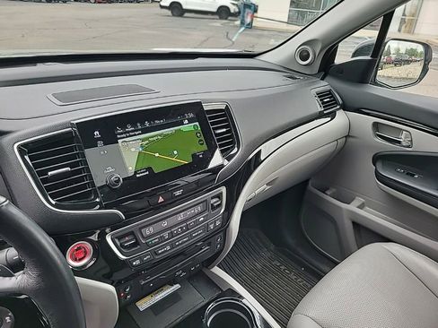 Used 2021 Honda Pilot Elite image 9