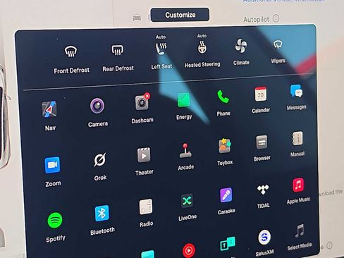 Used 2023 Tesla Model 3 Standard Range image 25