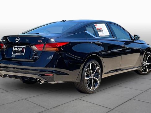 Certified 2025 Nissan Altima 2.5 SR w/ SR Premium Package AWD/4WD image 13