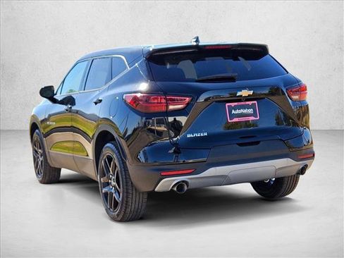 New 2026 Chevrolet Blazer LT image 9