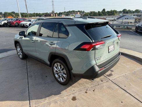 Used 2023 Toyota RAV4 XLE Premium AWD/4WD image 10