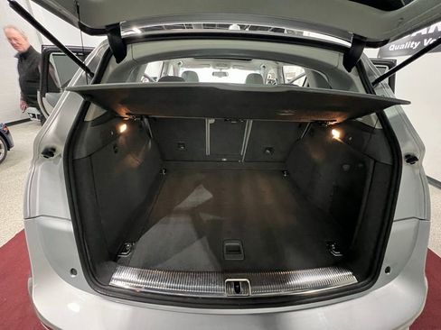 Used 2013 Audi Q5 3.0T Prestige image 48