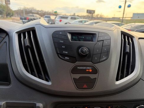 Used 2018 Ford Transit 250 148 Low Roof image 28