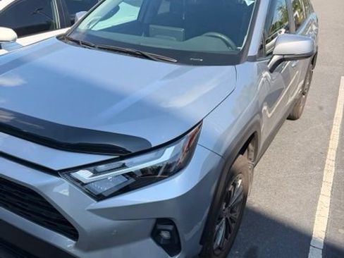 Used 2023 Toyota RAV4 XLE Premium AWD/4WD image 5