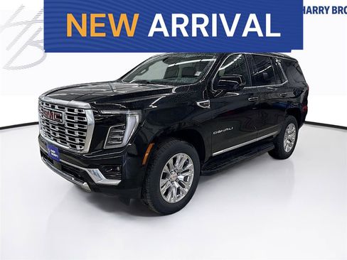 Used 2025 GMC Yukon Denali w/ LPO, Floor Liner Package AWD/4WD image 1