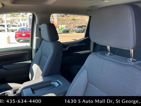 Used 2024 Chevrolet Silverado 1500 LT w/ Z71 Off-Road Package image 16