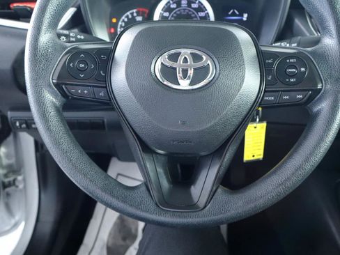 Used 2022 Toyota Corolla LE image 21