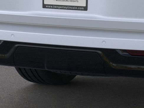 New 2026 Lincoln Navigator L Reserve AWD/4WD image 23