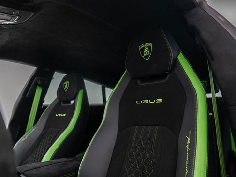 Used 2024 Lamborghini Urus Performante image 22