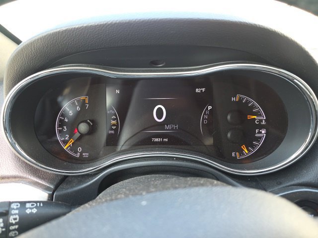 Used 2017 Jeep Grand Cherokee Altitude AWD/4WD image 11