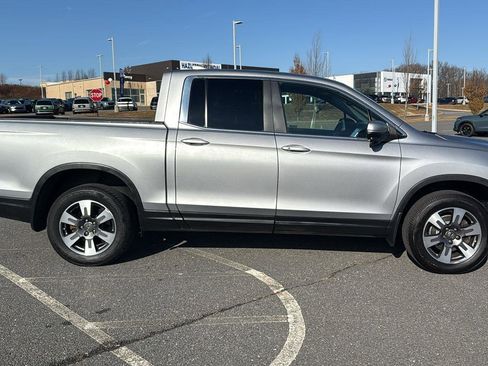 Used 2019 Honda Ridgeline RTL-T image 4