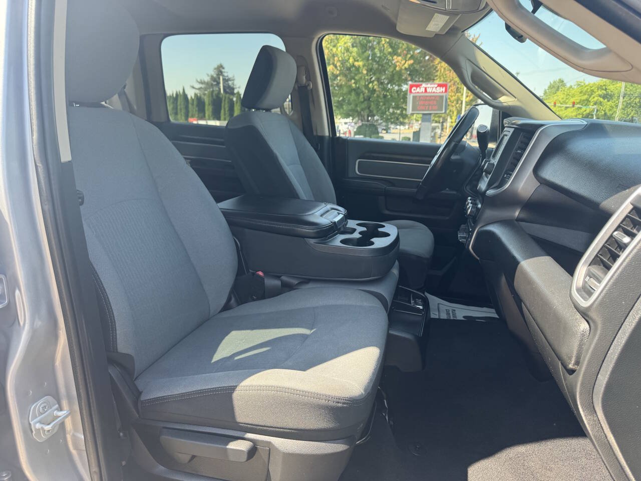 Used 2020 RAM 2500 Big Horn AWD/4WD image 5