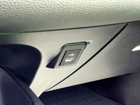 Used 2024 Toyota Corolla LE FWD image 18