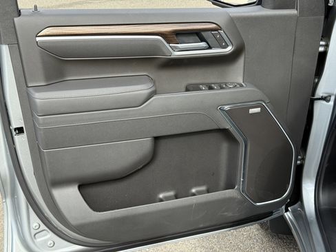 New 2026 Chevrolet Silverado 1500 RST image 9