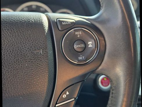 Used 2015 Honda Accord Touring image 19