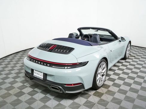 Certified 2025 Porsche 911 Carrera RWD image 23