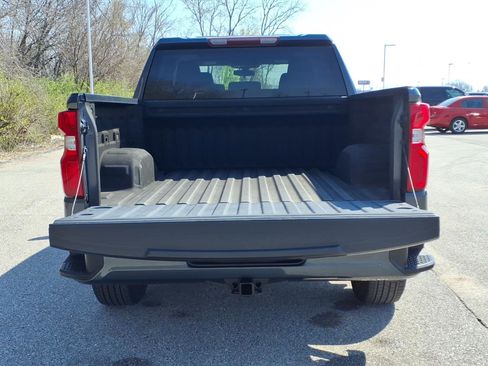 Used 2022 Chevrolet Silverado 1500 RST AWD/4WD image 28