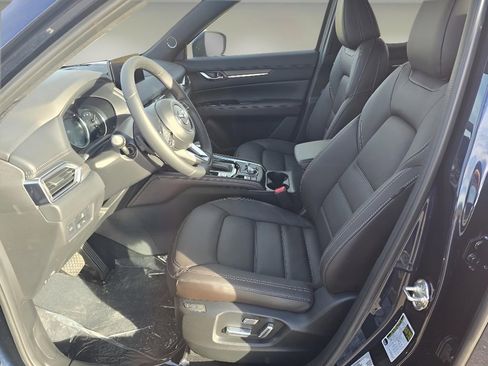 New 2025 MAZDA CX-5 Signature image 12