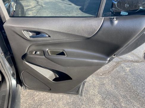 Used 2020 Chevrolet Equinox LT image 14