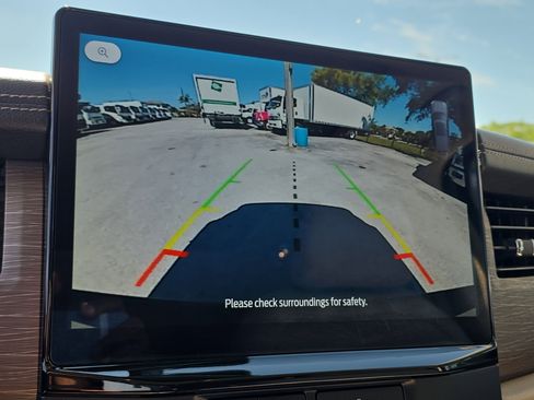 Used 2024 Ford Expedition Max Limited image 34