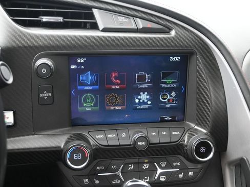 Used 2019 Chevrolet Corvette Z06 RWD image 15
