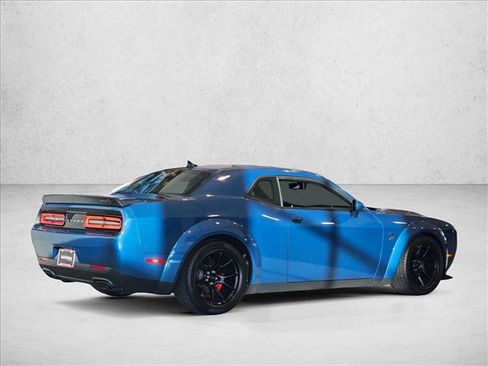 Used 2022 Dodge Challenger SRT Hellcat Redeye image 5
