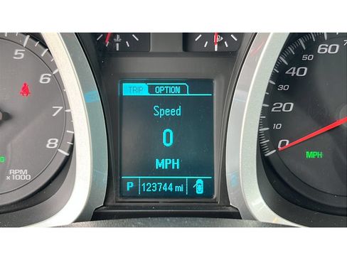 Certified 2017 Chevrolet Equinox LT w/ Convenience Package AWD/4WD image 16
