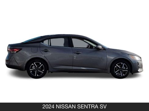 Used 2024 Nissan Sentra SV image 7