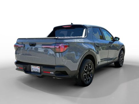 Used 2024 Hyundai Santa Cruz SEL FWD image 5