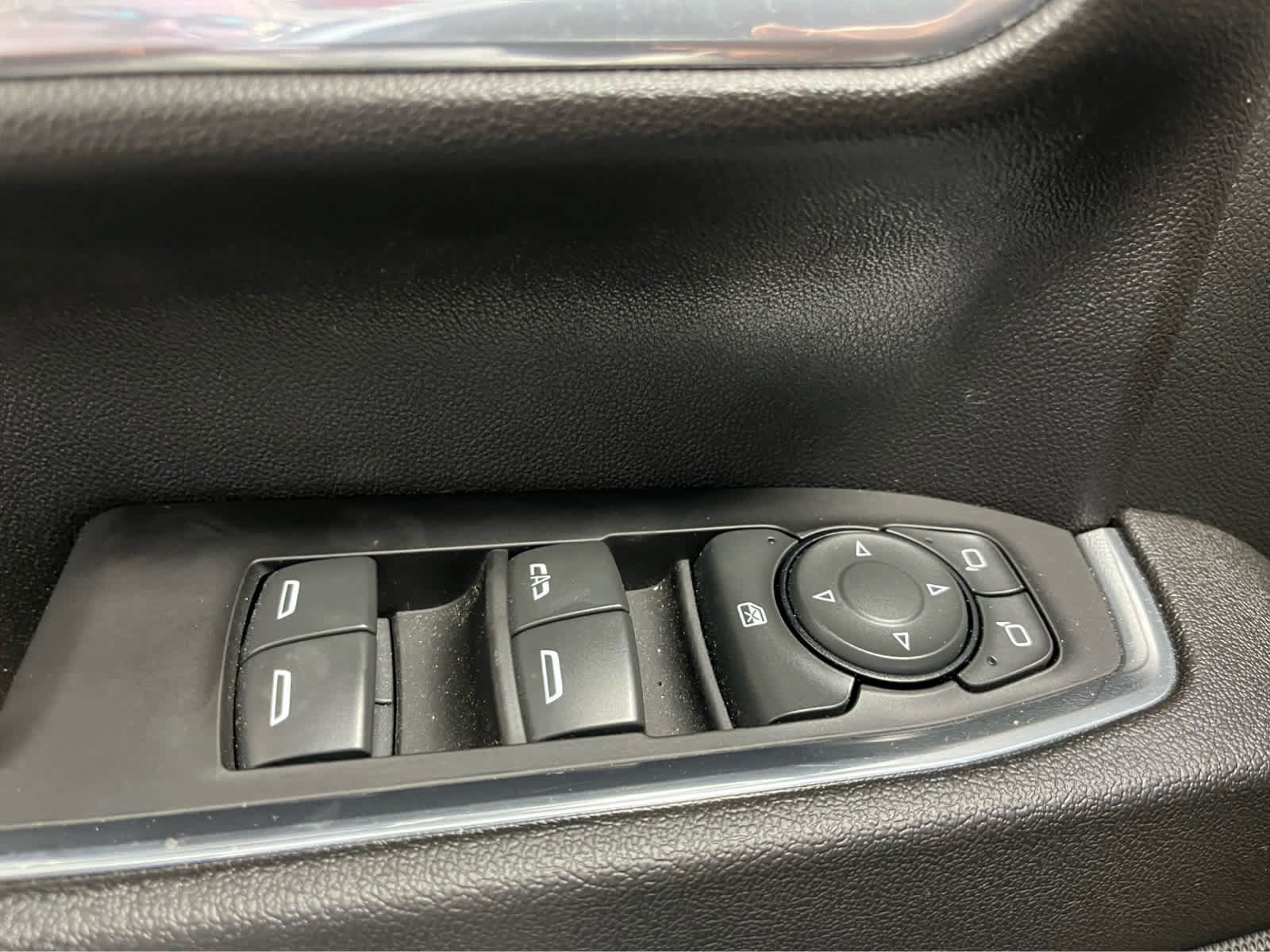 Used 2024 Chevrolet Silverado 2500 LT w/ Convenience Package AWD/4WD image 24