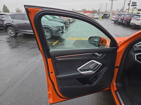 Used 2022 Audi Q3 2.0T Premium image 11