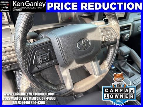 Used 2025 Toyota Tacoma SR AWD/4WD image 13