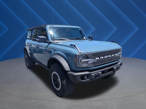 Certified 2023 Ford Bronco Badlands AWD/4WD image 1