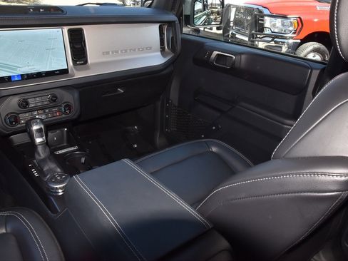 Certified 2025 Ford Bronco Outer Banks image 17