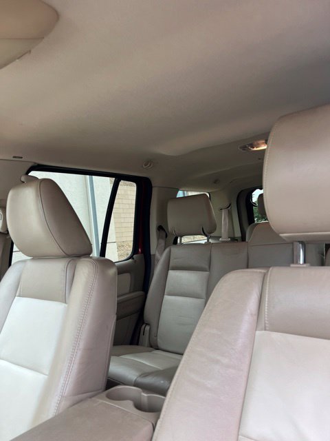 Used 2010 Ford Explorer Eddie Bauer AWD/4WD image 5
