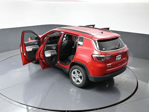 Used 2024 Jeep Compass Latitude w/ Altitude Special Edition image 61