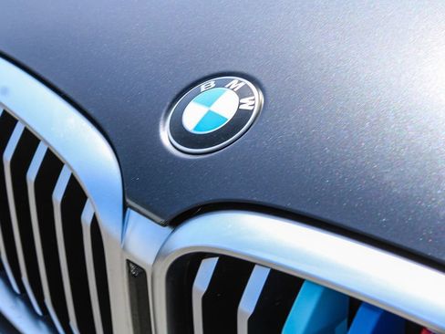 Used 2022 BMW X3 sDrive30i w/ Convenience Package RWD image 9